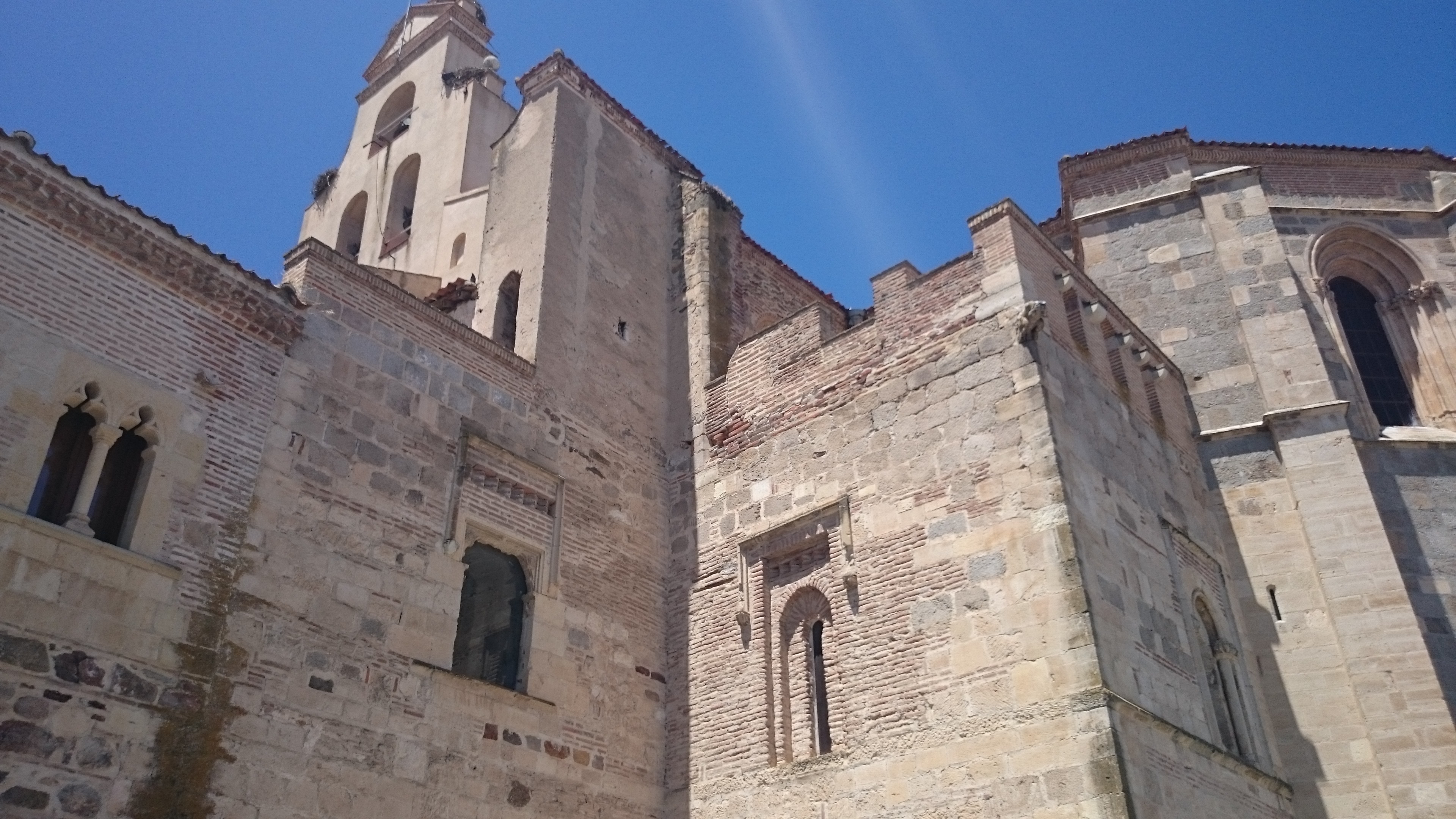 Imágenes del punto de interés La iglesia monasterio de Nuestra Señora de la Soterraña