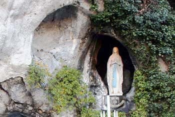 Imágenes del punto de interés Lourdes
