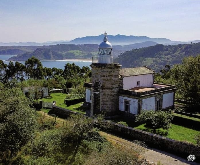 Imágenes del punto de interés Faro de Tazones