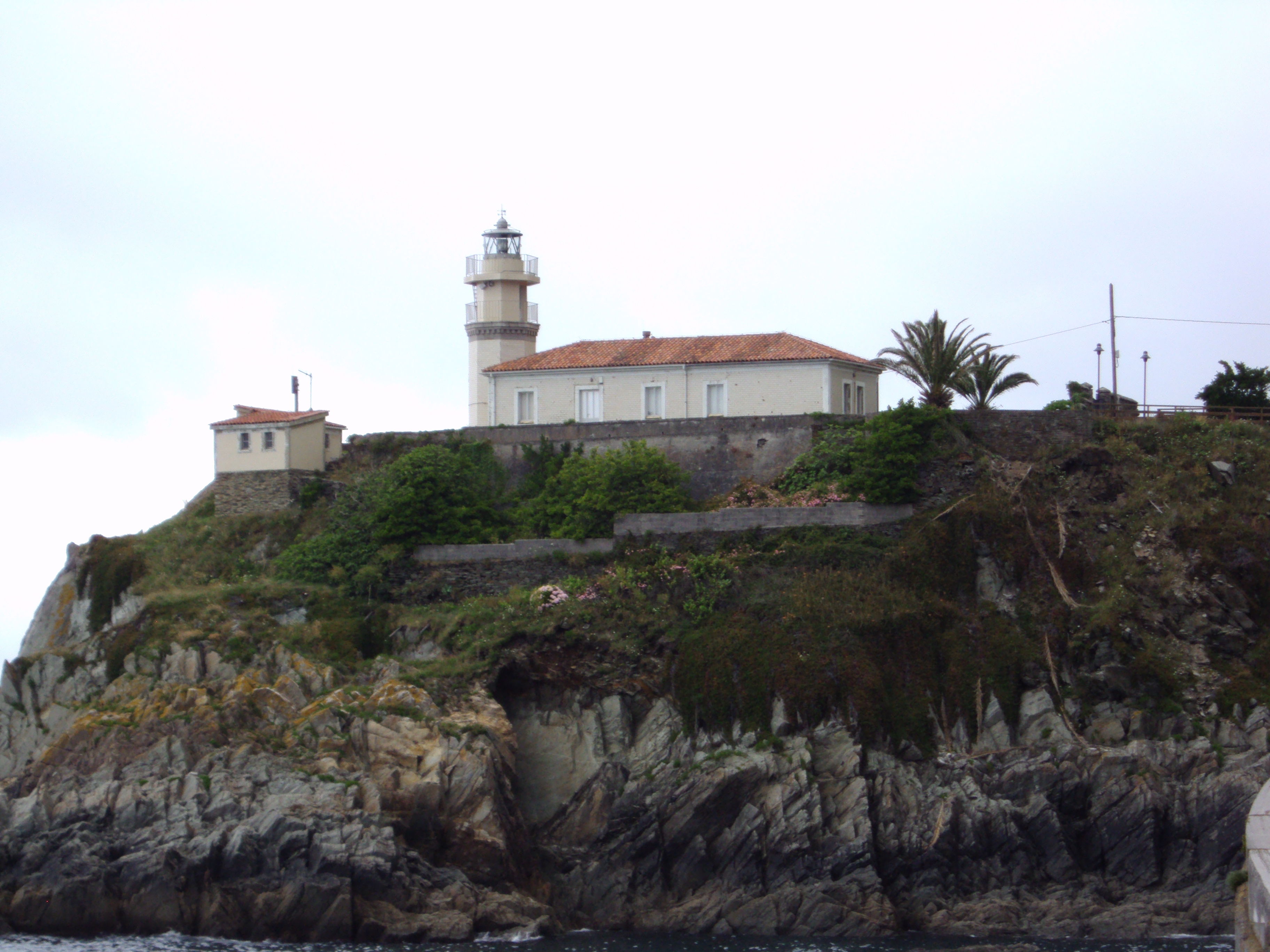 Imágenes del punto de interés Faro de Cudillero