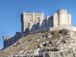 Imágenes del punto de interés Castillo de peñafiel