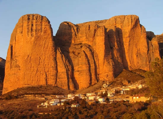 Imágenes del punto de interés Mallos de Riglos - Julio