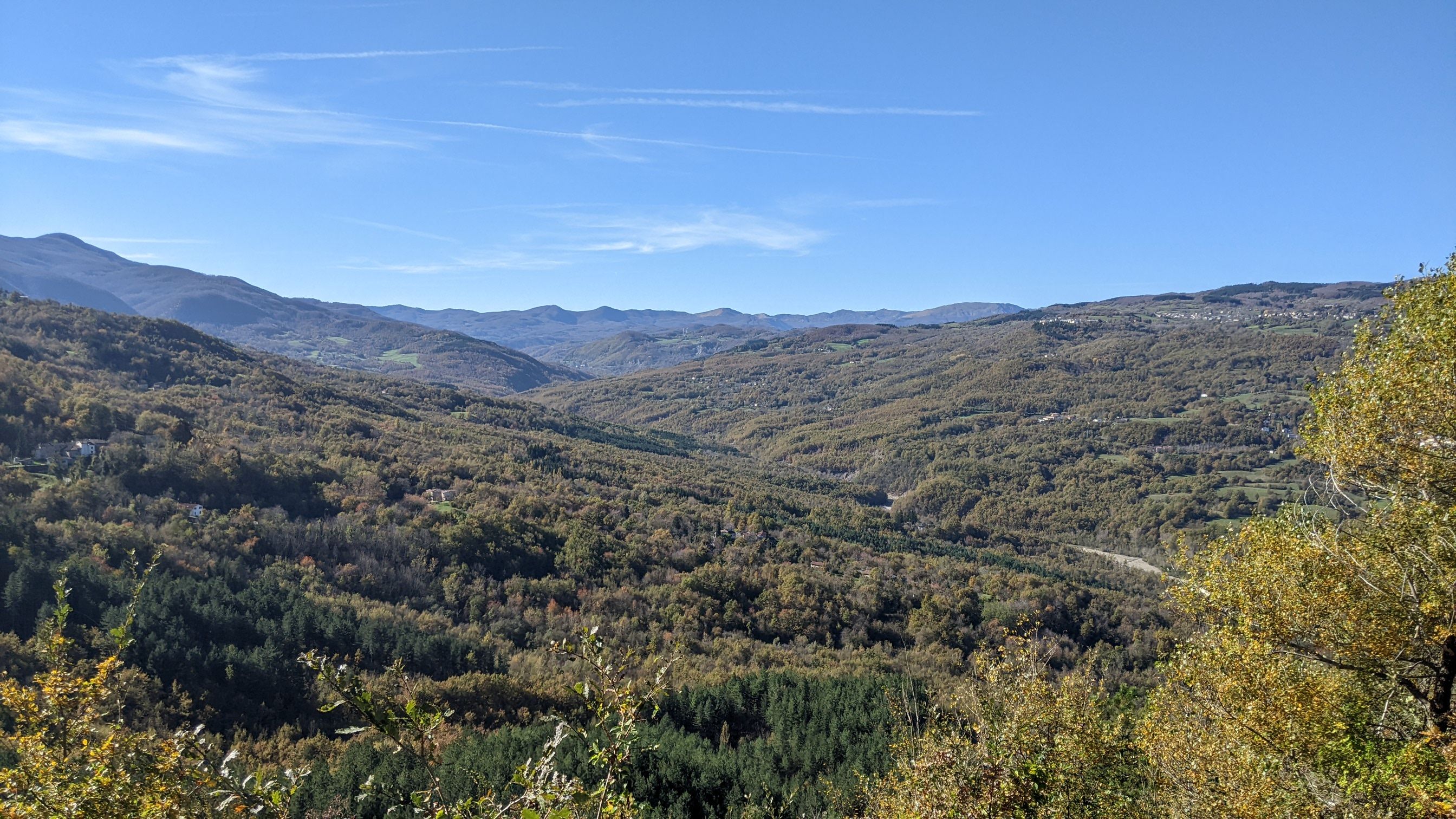 Imágenes de Foliage d'Autunno: Itinerario per l'Appennino modenese