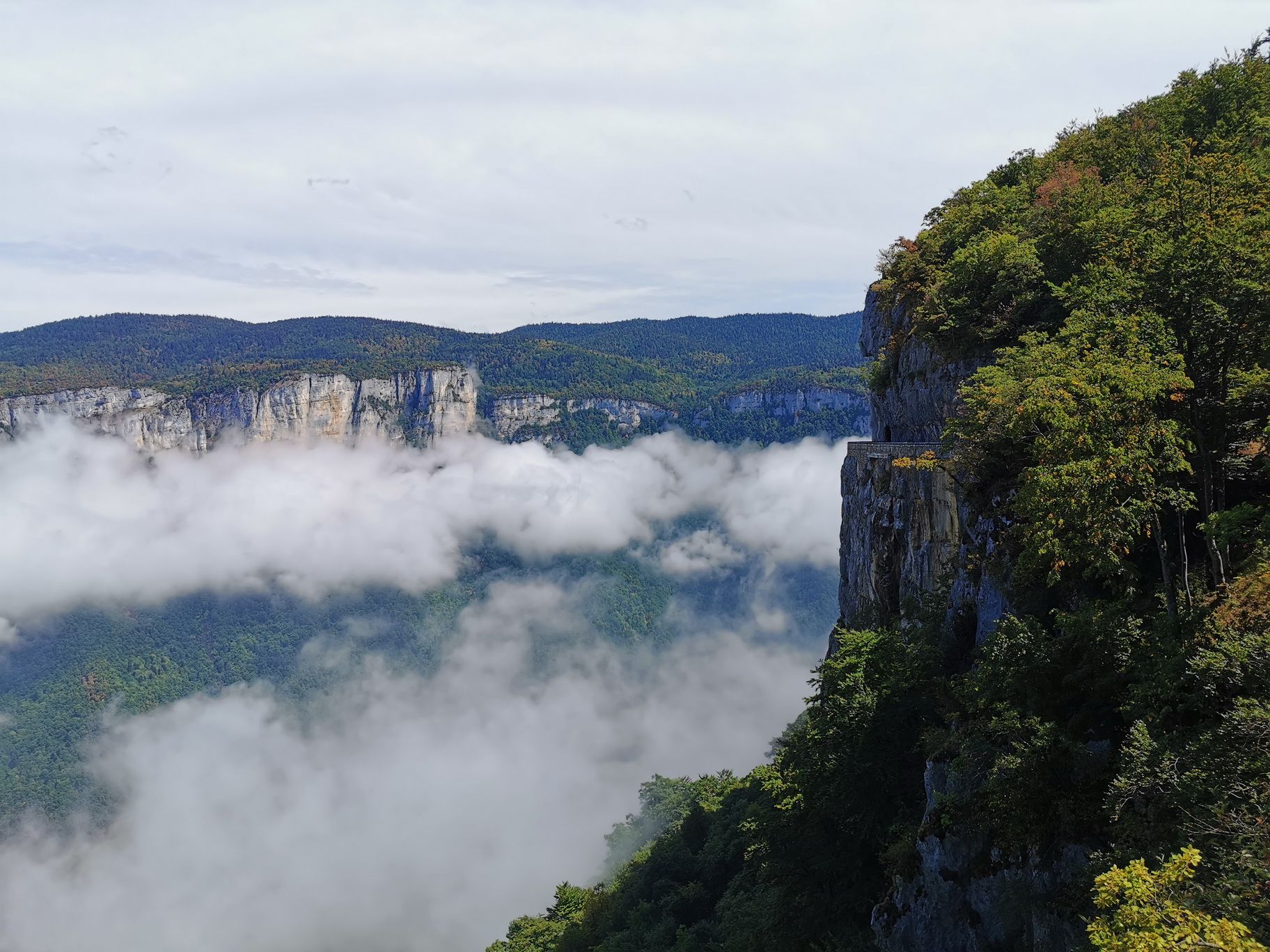 Imagen sobre la ruta Italia-Suiza-Francia 7/8